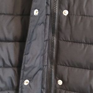 Gap puffer vest